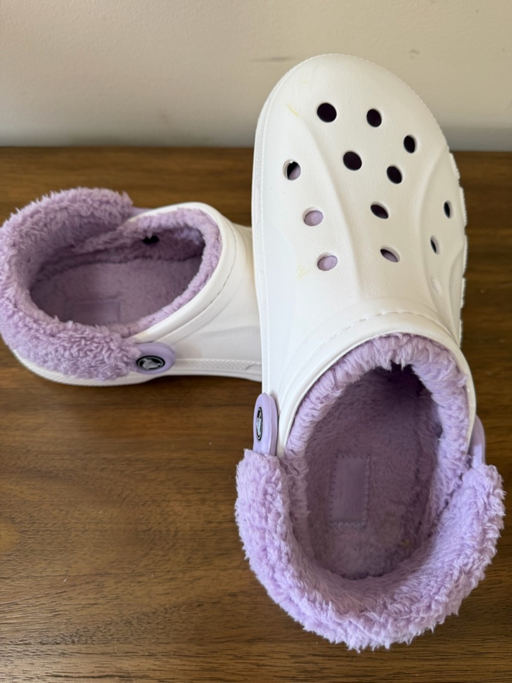 Crocs Lined Clogs White Purple Fleece Womens 9 Cozy